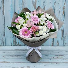 Букет цветов из:  Герберы, Альстромерии и Хризантемы #REPLACE_PRED# Дружбе