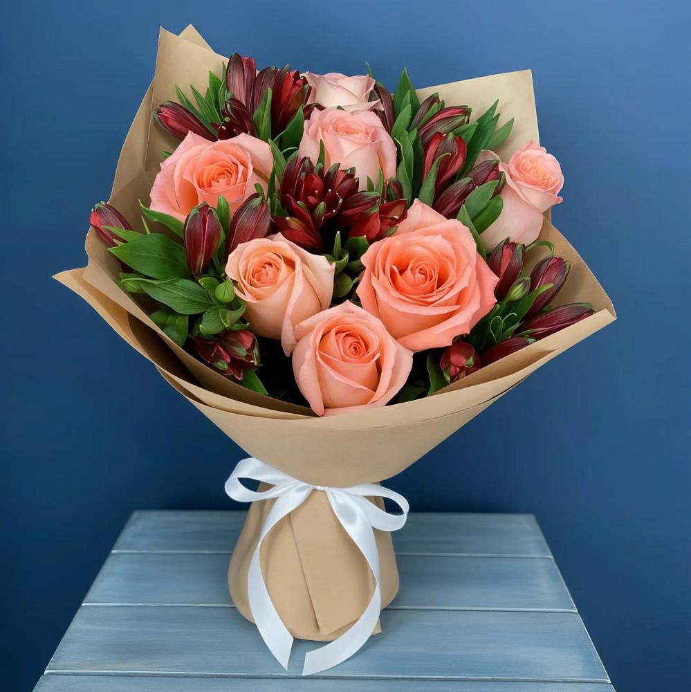 Букет цветов из: Розы и Альстромерии в Дружбе