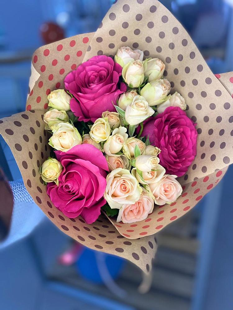 Букет цветов из: Розы в Дружбе