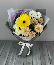 Букет цветов из:  Розы, Герберы и Хризантемы в Дружбе