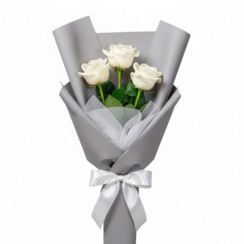 Букет 3 белые розы в Дружбе