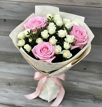 Букет цветов из:  Розы в Дружбе
