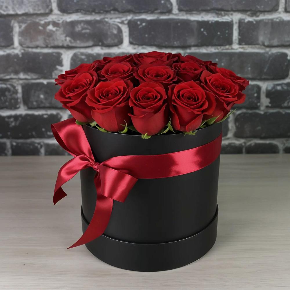 Цветочная композиция из Розы в шляпной коробке в Дружбе